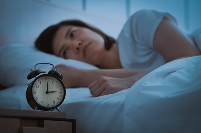 Descubre cómo mejorar tu sueño durante la menopausia