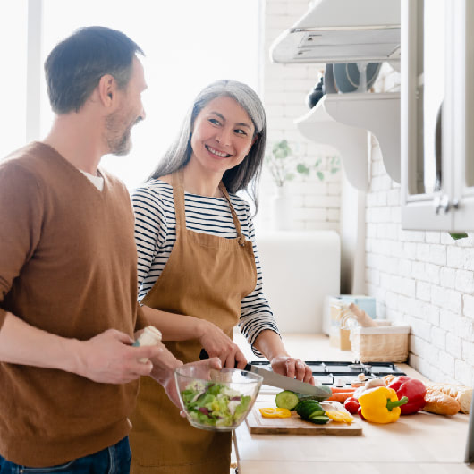 Cómo mantener un peso saludable durante la menopausia (alimentación)